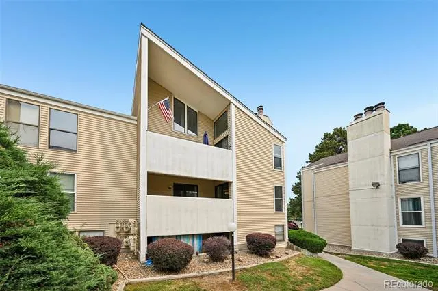 15202 E Hampden Circle #F5 Aurora, CO 80014
