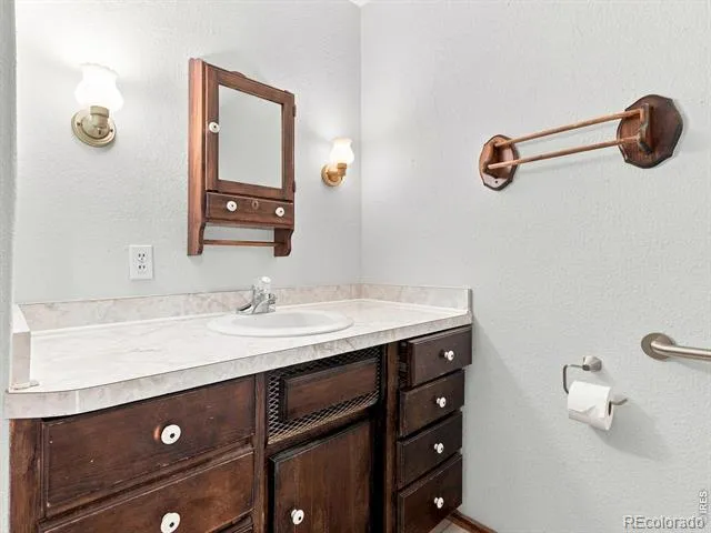 611 Sanborn Drive Estes Park, CO 80517