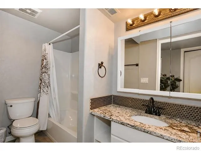 1414 Canal Drive Windsor, CO 80550