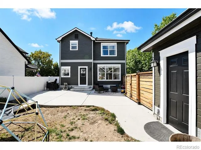 1414 Canal Drive Windsor, CO 80550