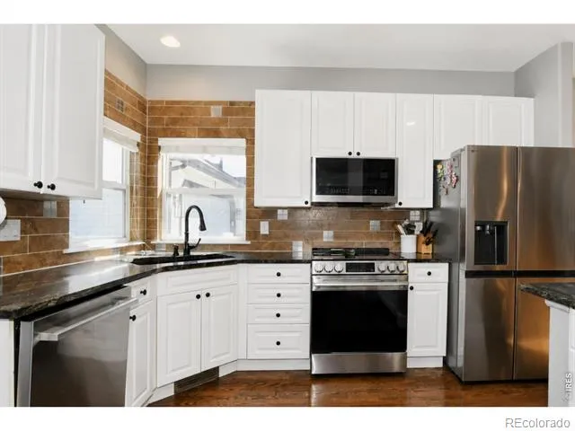 1414 Canal Drive Windsor, CO 80550