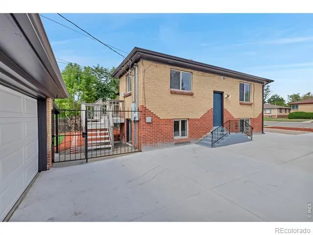 4823 Eaton Street Denver, CO 80212