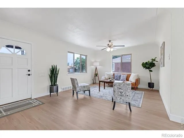 4823 Eaton Street Denver, CO 80212