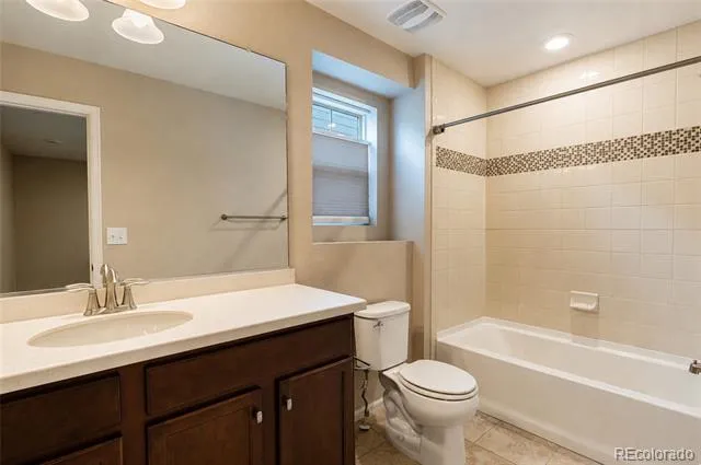 9327 E 60th Avenue Denver, CO 80238