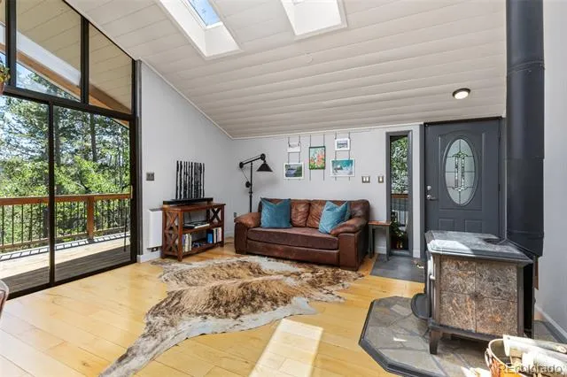 415 Upper Travis Gulch Road Black Hawk, CO 80422