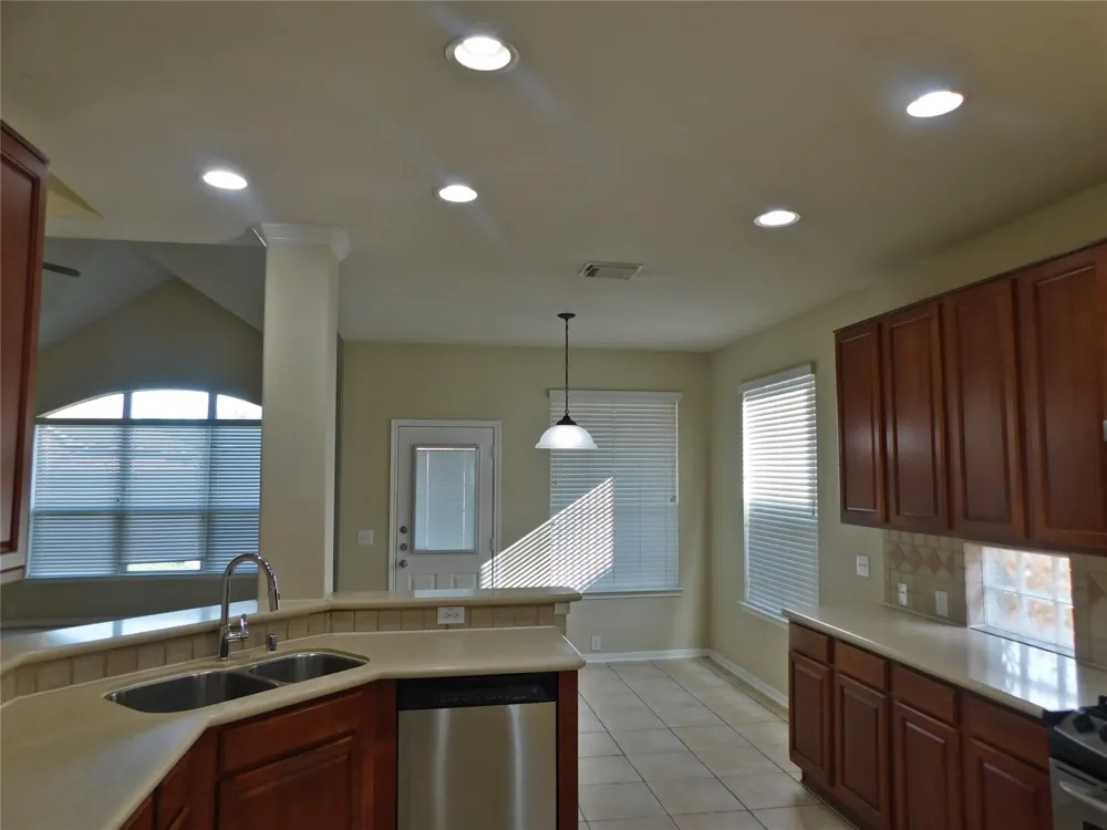 2511 Sunlight Lane Pearland, TX 77584