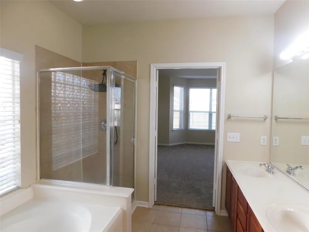 2511 Sunlight Lane Pearland, TX 77584