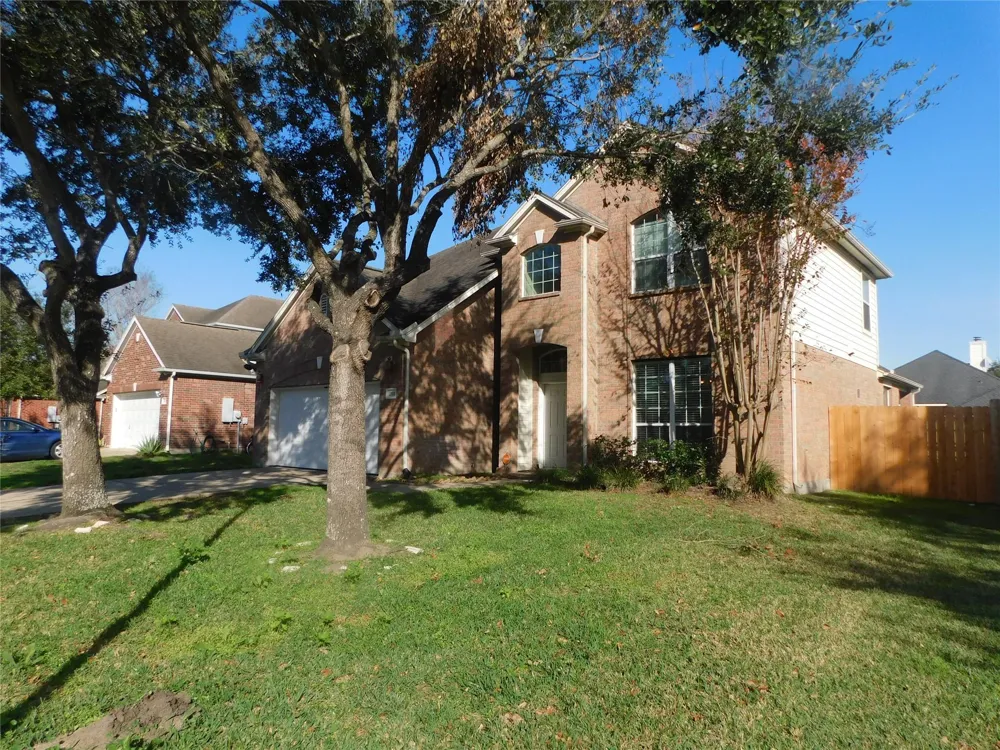 2511 Sunlight Lane Pearland, TX 77584