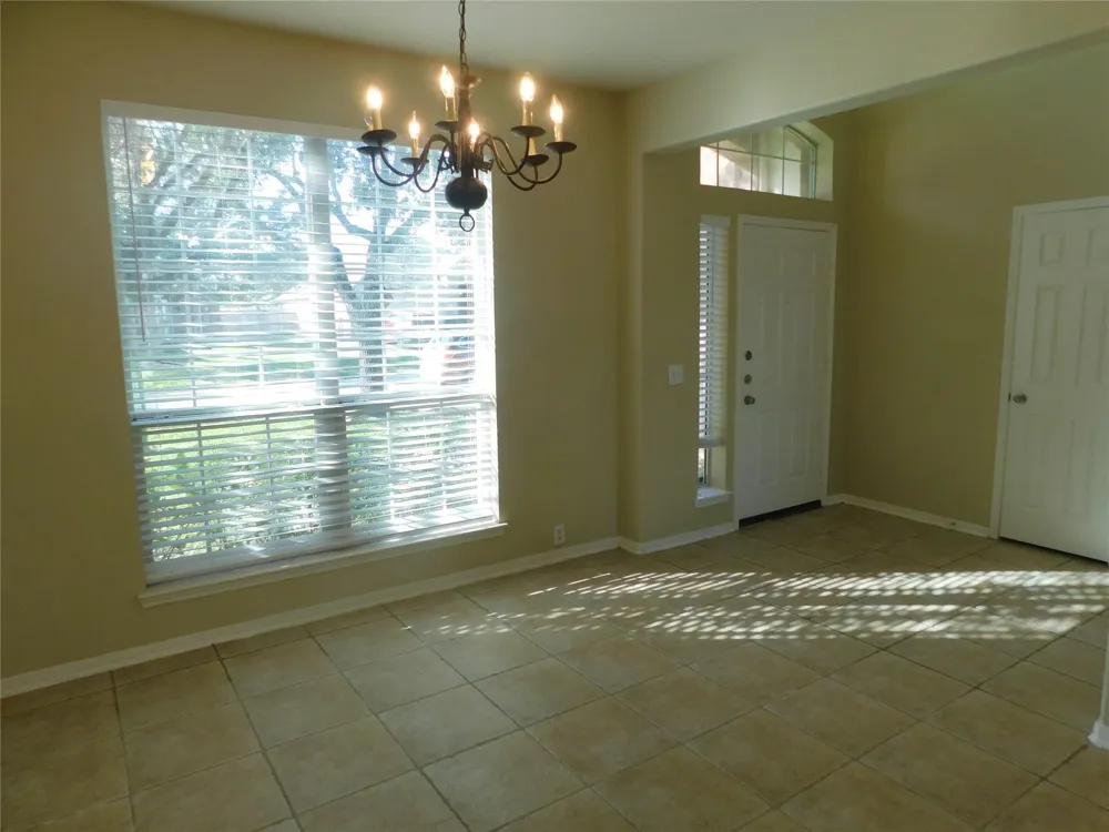 2511 Sunlight Lane Pearland, TX 77584