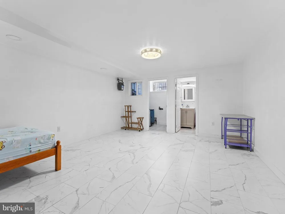 3314 GLENVIEW STREET Philadelphia, PA 19149