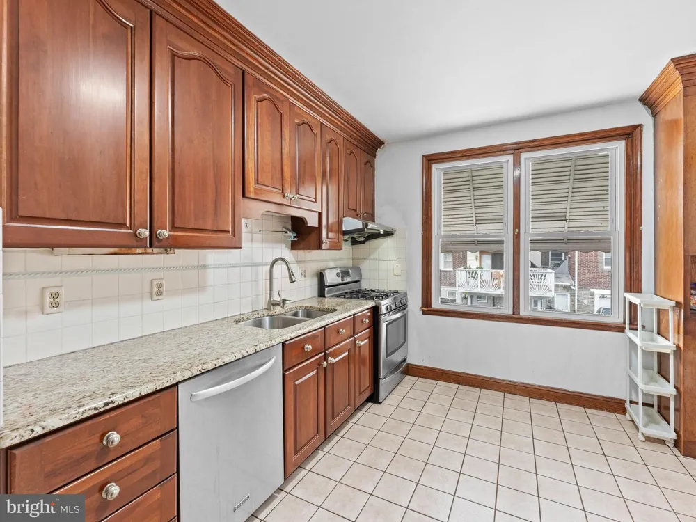 3314 GLENVIEW STREET Philadelphia, PA 19149
