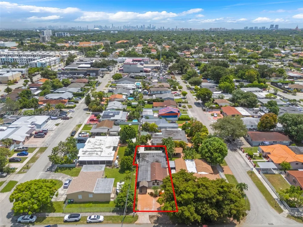 1327 SW 72nd Ave Miami, FL 33144