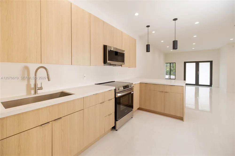 314 NW 82nd St Miami, FL 33150