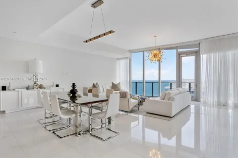 17475 Collins Ave #2203