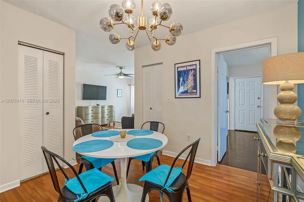 915 8th St #102 Miami Beach, FL 33139