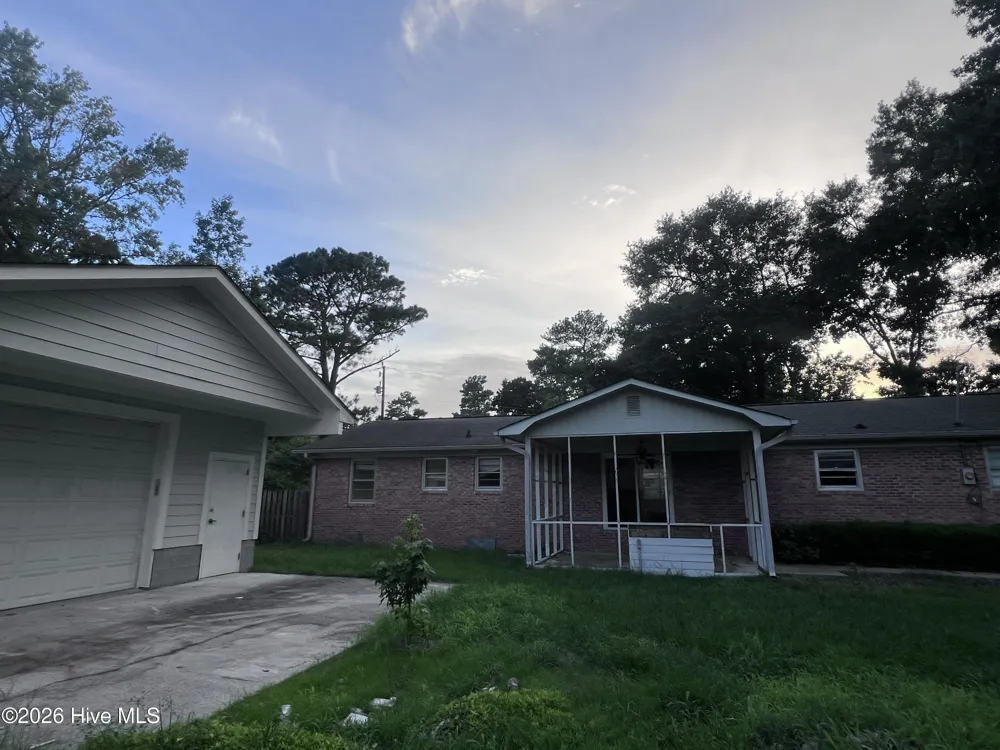 152 Fairview Road Leland, NC 28451