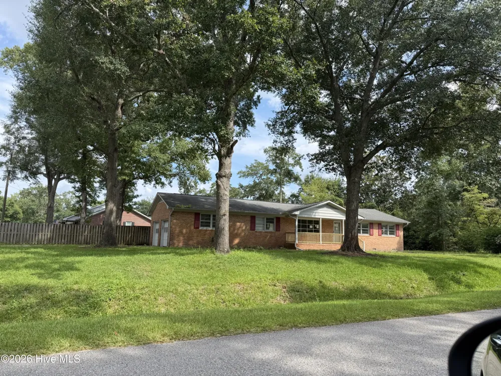 152 Fairview Road Leland, NC 28451