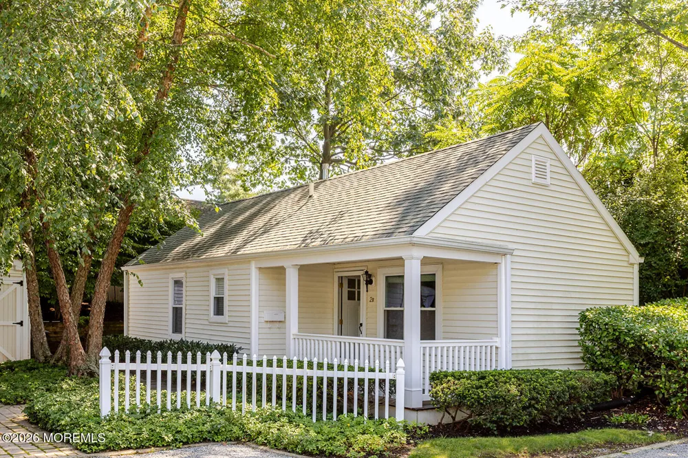 2 Parmly Street #B Rumson, NJ 07760