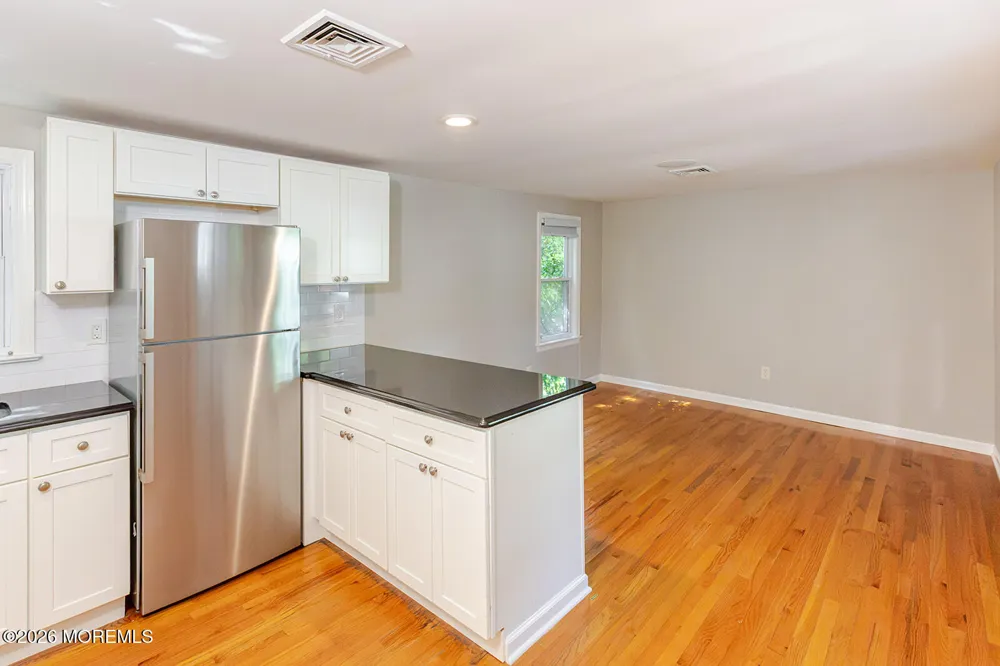 2 Parmly Street #B Rumson, NJ 07760