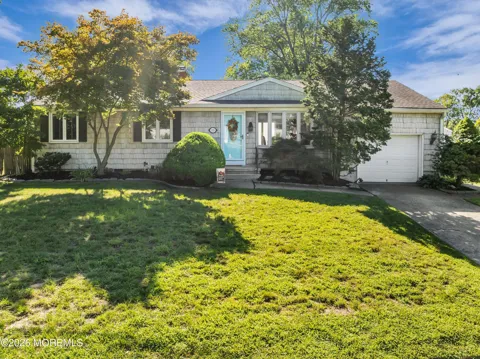 22 Roberts Drive