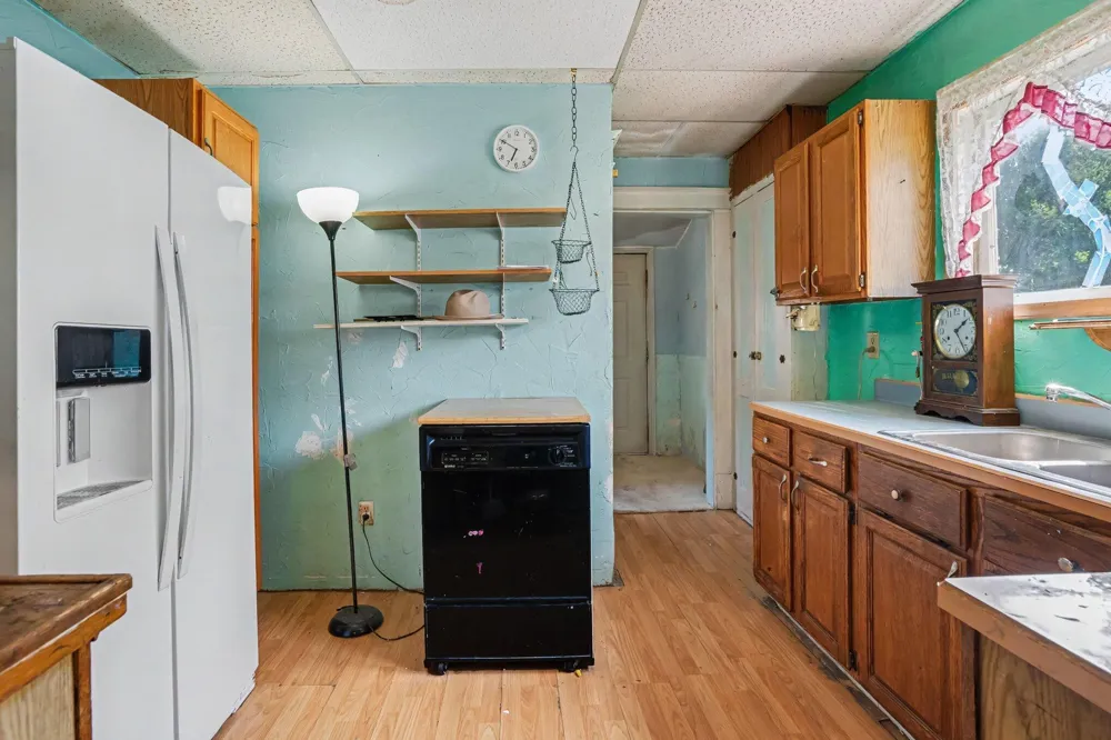 423 14th Street Niles City, MI 49120
