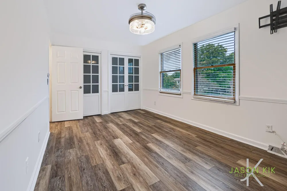 2074 Wolfboro Drive SE Kentwood City, MI 49508