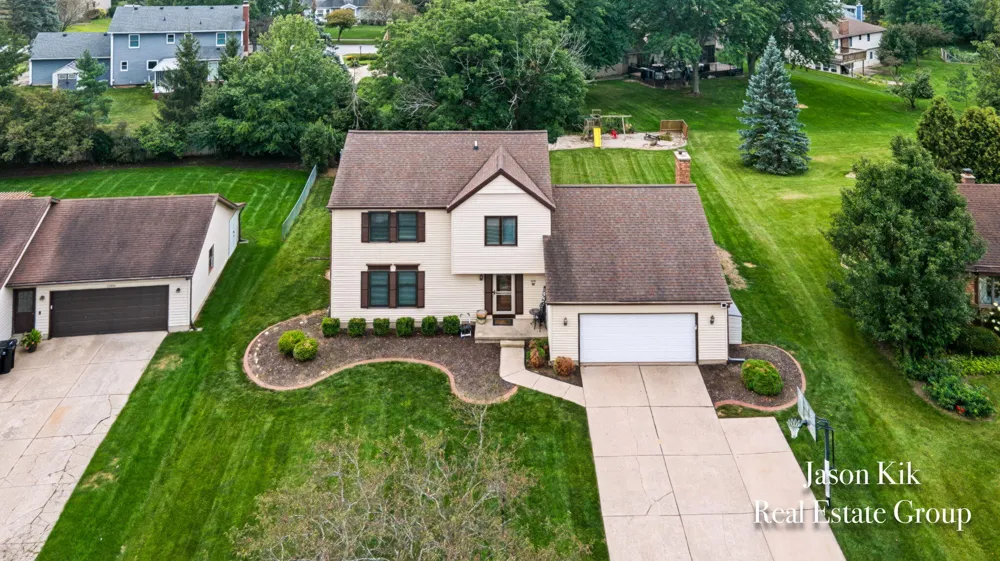 2074 Wolfboro Drive SE Kentwood City, MI 49508