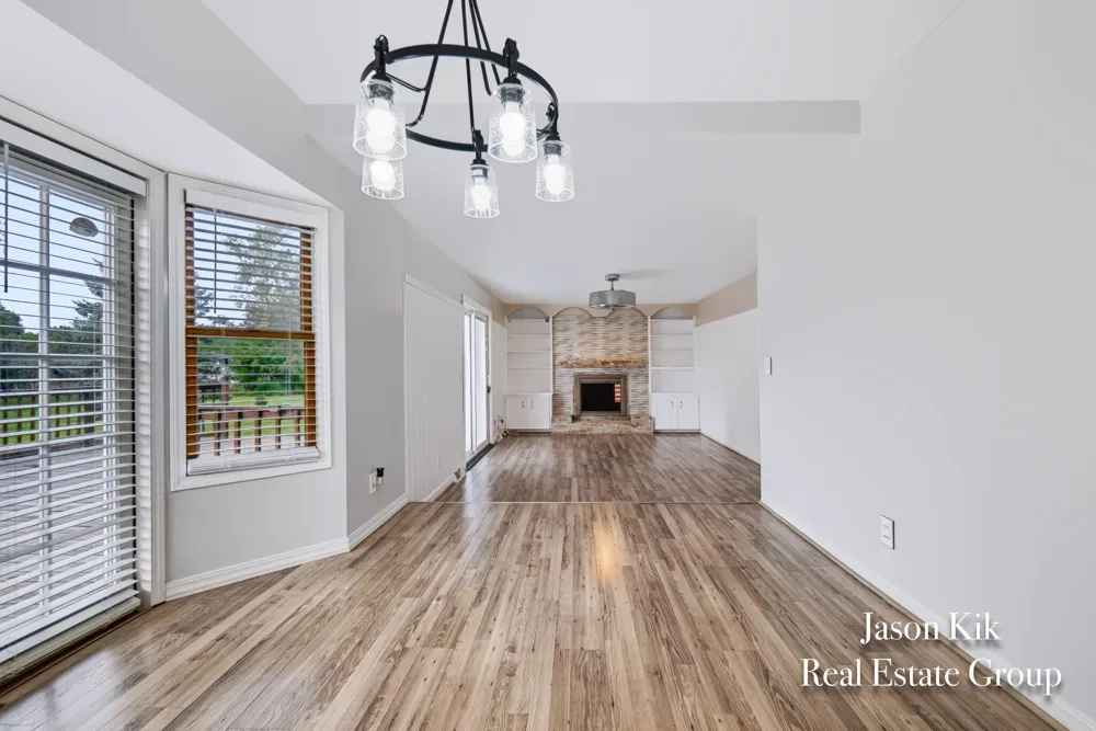 2074 Wolfboro Drive SE Kentwood City, MI 49508