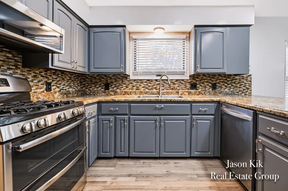 2074 Wolfboro Drive SE Kentwood City, MI 49508