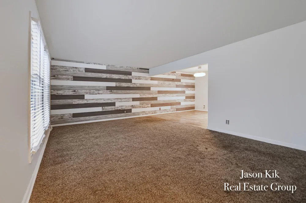 2074 Wolfboro Drive SE Kentwood City, MI 49508