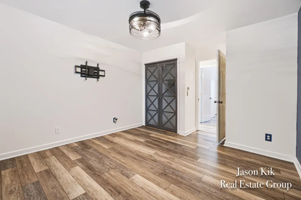 2074 Wolfboro Drive SE Kentwood City, MI 49508