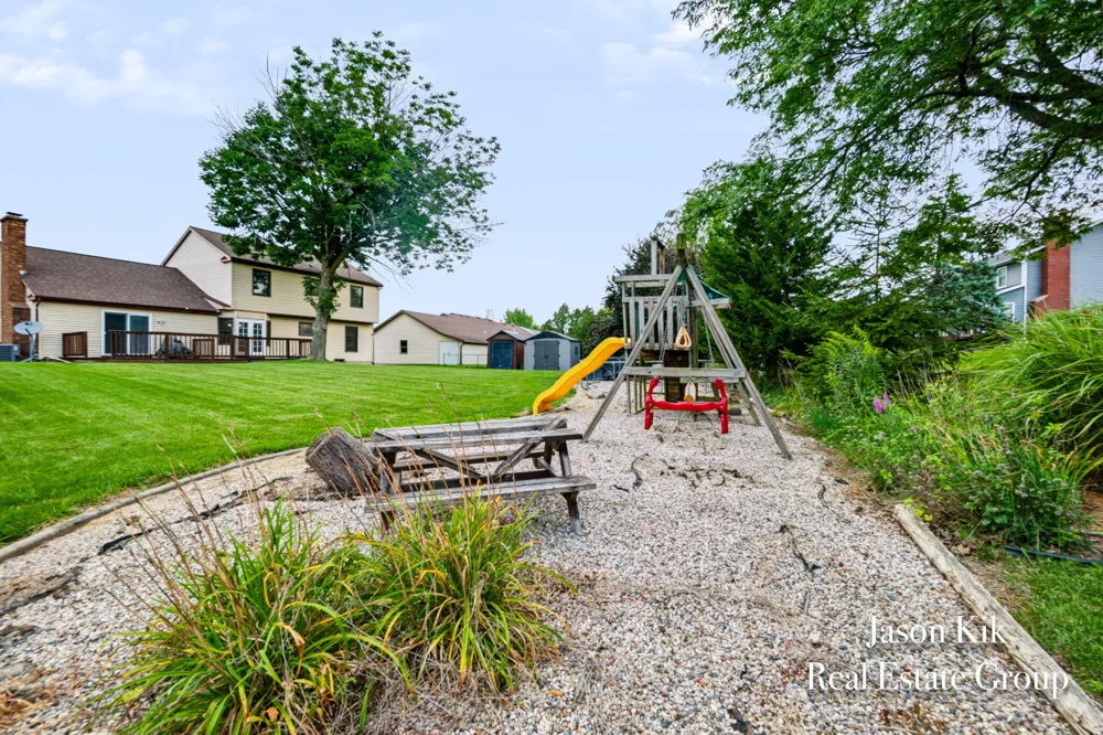 2074 Wolfboro Drive SE Kentwood City, MI 49508
