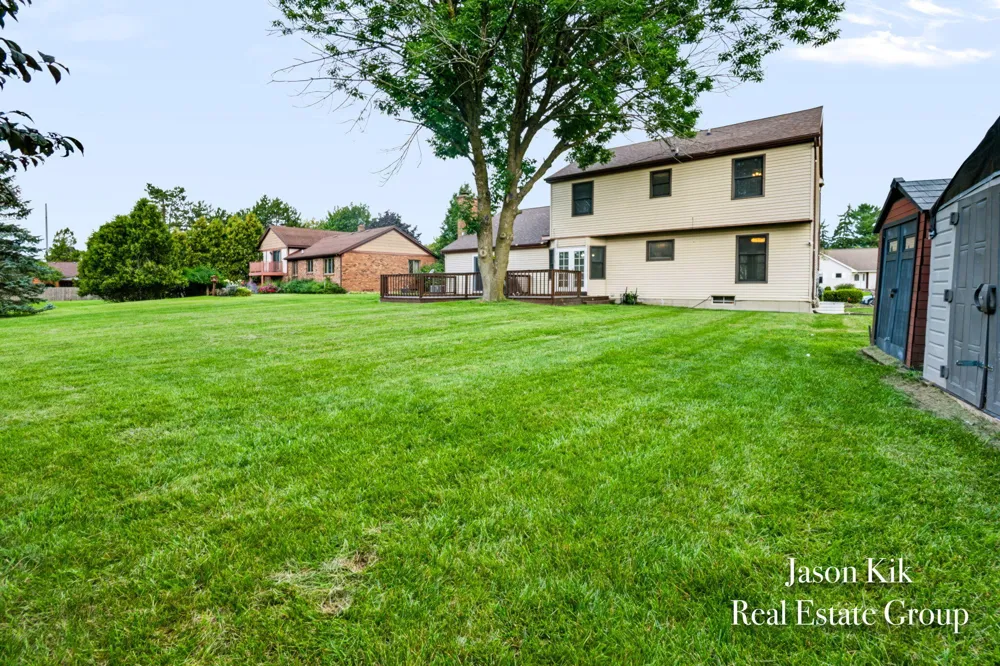 2074 Wolfboro Drive SE Kentwood City, MI 49508