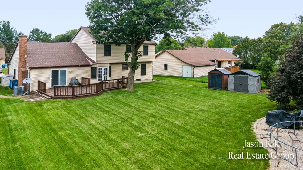2074 Wolfboro Drive SE Kentwood City, MI 49508
