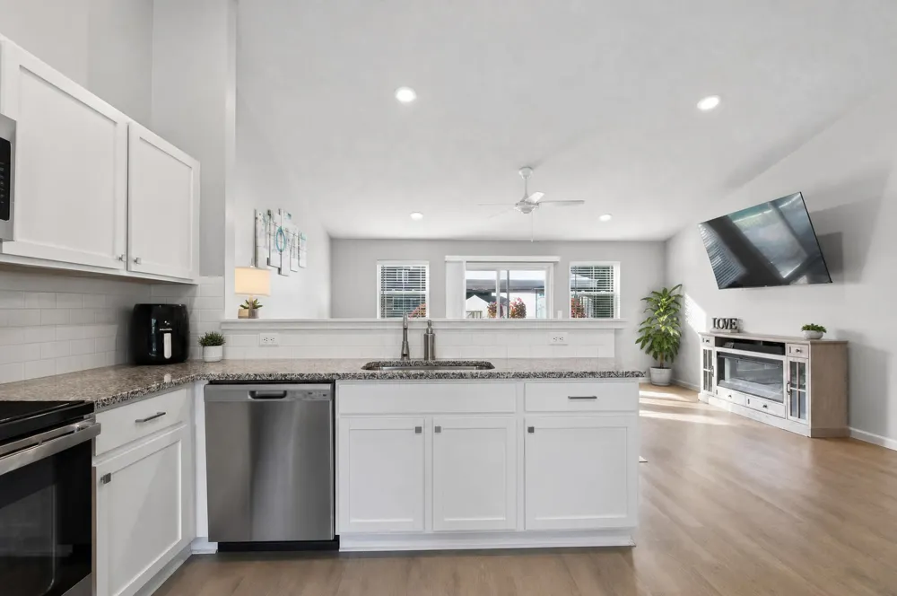 378 Lotz Court Wayland City, MI 49348