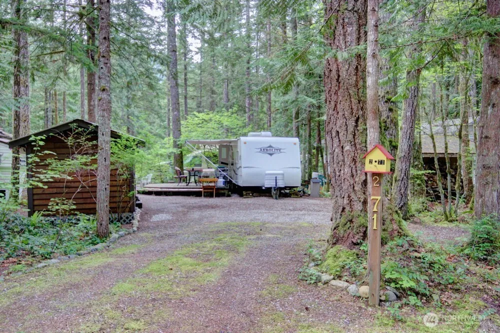 71 Wilderness Way Deming, WA 98244