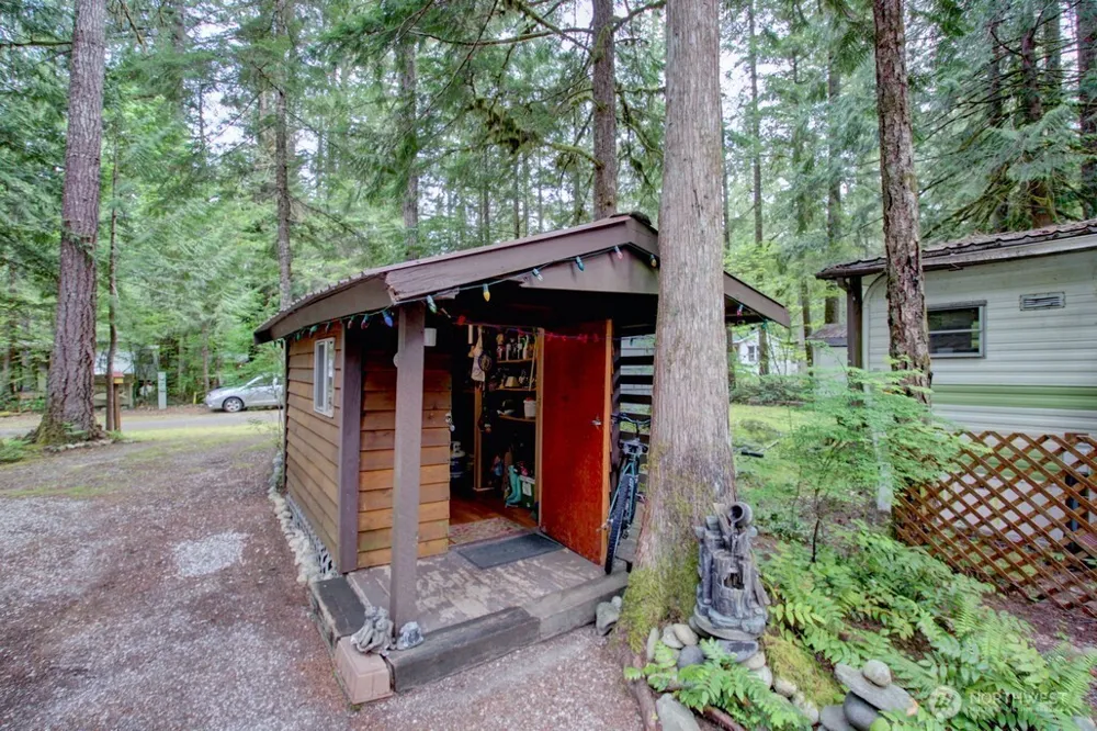 71 Wilderness Way Deming, WA 98244