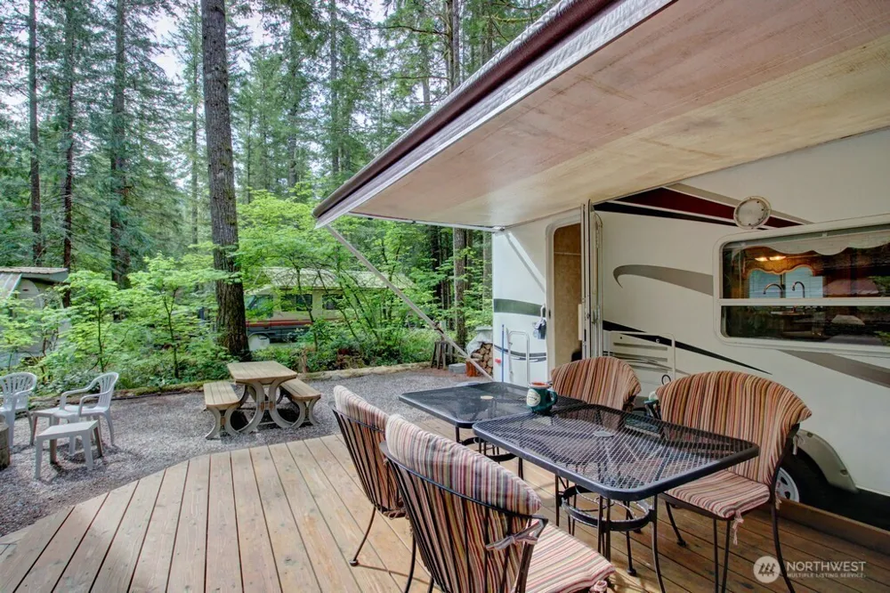 71 Wilderness Way Deming, WA 98244