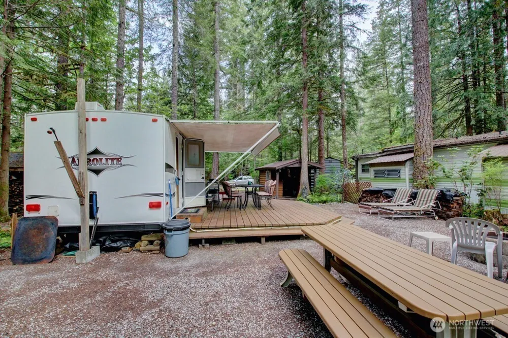71 Wilderness Way Deming, WA 98244