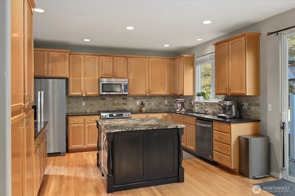 1620 Highland Terrace Court Mukilteo, WA 98275