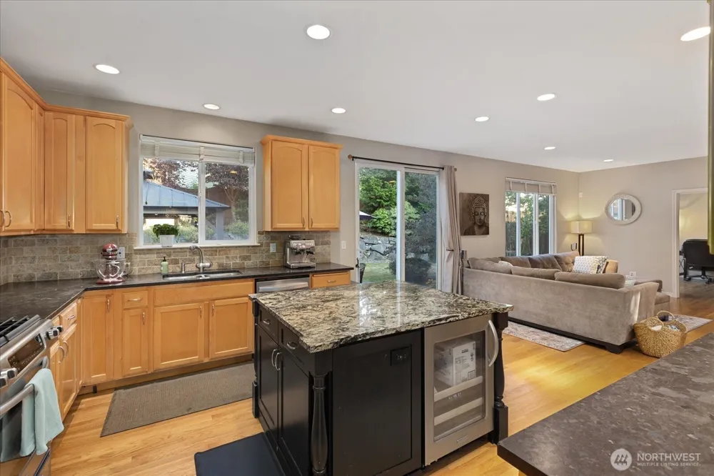 1620 Highland Terrace Court Mukilteo, WA 98275