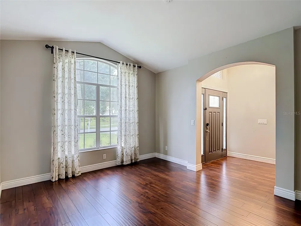 1639 LEDGESTONE DRIVE Brandon, FL 33511