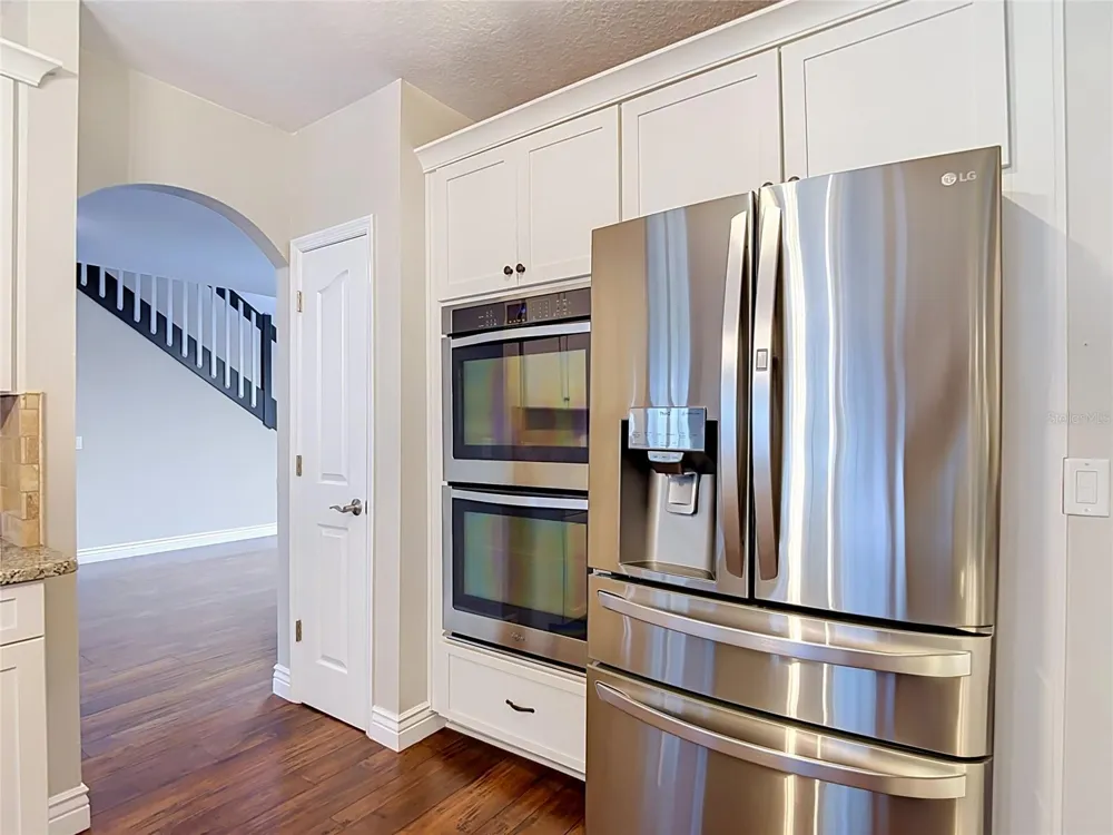 1639 LEDGESTONE DRIVE Brandon, FL 33511