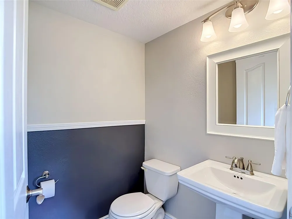 1639 LEDGESTONE DRIVE Brandon, FL 33511