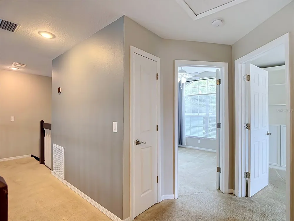 1639 LEDGESTONE DRIVE Brandon, FL 33511