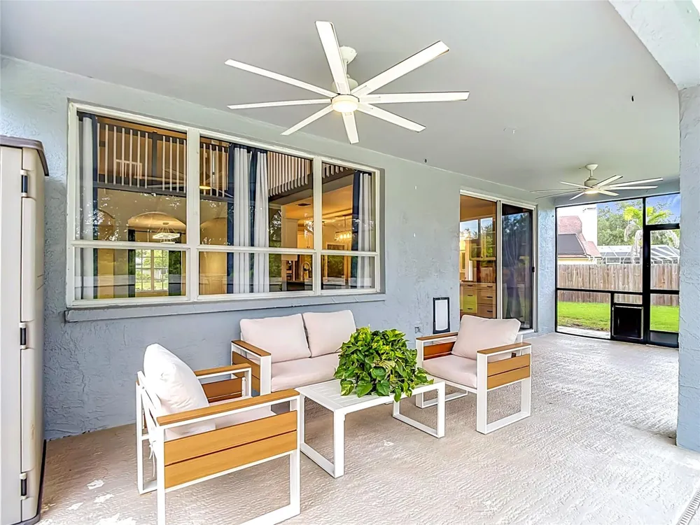 1639 LEDGESTONE DRIVE Brandon, FL 33511