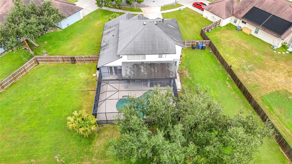 1639 LEDGESTONE DRIVE Brandon, FL 33511