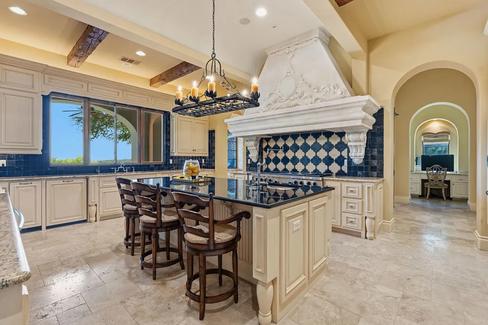 1025 Marly Way Austin, TX 78733