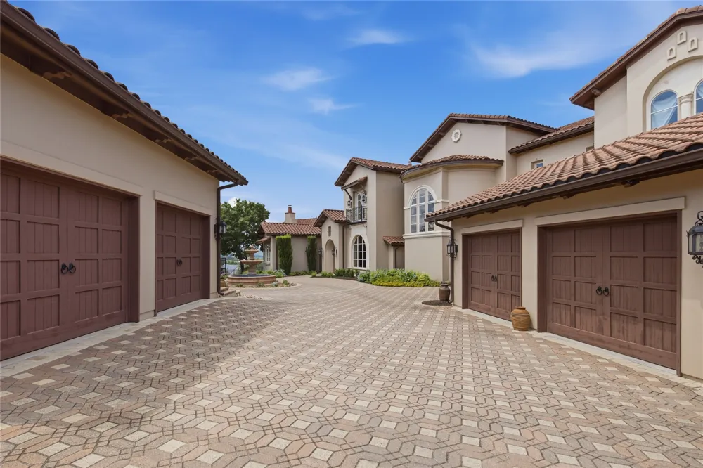 1025 Marly Way Austin, TX 78733