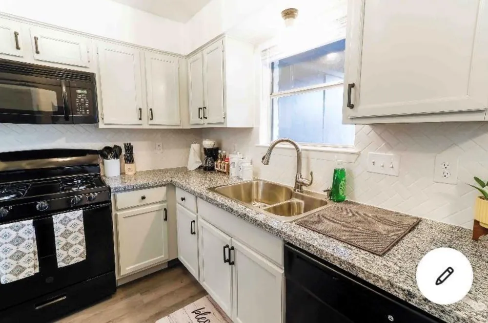 200 Laurel Drive #A Round Rock, TX 78664